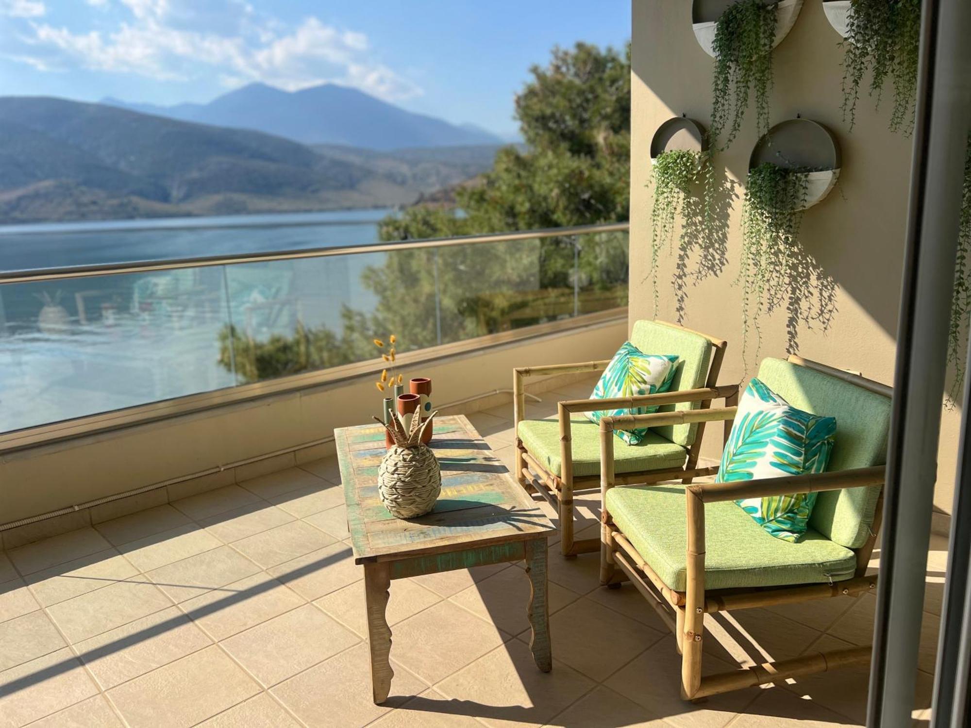 Beach House In Itea-Delphi المظهر الخارجي الصورة